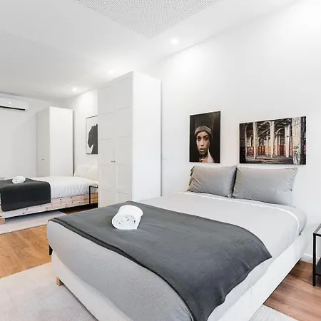 Guestready - Uptown Suites 5 Porto Exterior photo