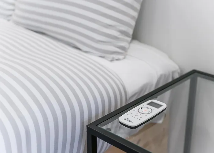 Guestready - Uptown Suites 5